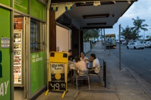 _WA00289 street dinner 20151024_r